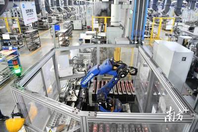 裝備制造:&ldquo;大象起舞&rdquo;挺起制造脊梁|百年風(fēng)華 佛山力量